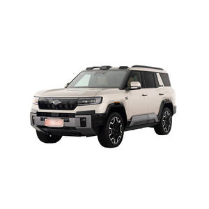 Leopard 8, SUV Eléctrico de Largo Alcance, Tracción en las Cuatro Ruedas, Vehículo de Nueva Energía, Autonomía de 550 km, Listo para Exportar - Product Image 4