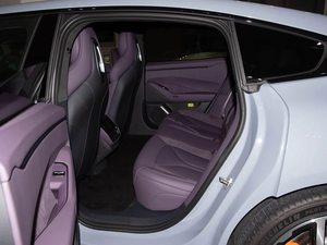 เอ็กซ์เพนจ์ พี 7 รถซีดานไฟฟ้าสุดหรู รถสปอร์ตสมรรถนะสูง รถยนต์ไฟฟ้าล้วน รถยนต์พลังงานใหม่ ดีไซน์โดดเด่น - Product Image 4