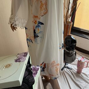 Robe Abaya à imprimé floral - Product Image 3