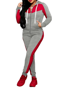Ensemble décontracté deux pièces pour femme : Haut à capuche zippé à manches courtes et pantalon de jogging avec poches en tissu tricoté respirant - Product Image 4