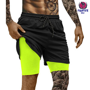 Short d'entraînement de gym 2-en-1 écologique pour hommes Short de course en polyester avec impression sublimée en vente de gros - Product Image 4