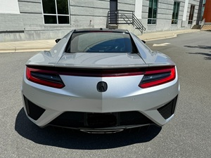 Acura NSX SH-AWD, voiture coupé hybride sport à transmission intégrale, moteur V6 3,5 L, automatique - Product Image 4