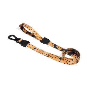 Laisse pour chien Farm Rio Bossa 5m, style western classique, en cuir véritable, avec système de dégagement rapide réglable et fonctionnalités légères - Product Image 3