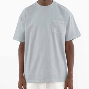 "เสื้อยืดผู้ชายคุณภาพสูงจากการซักกระเป๋า-นุ่มและสบาย-เหมาะสำหรับสวมใส่สบายและใช้ในชีวิตประจำวัน - Product Image 4