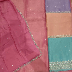 Costumes brodés à la main non cousus de créateur moderne pour femmes Fêtes de style traditionnel indien tendance - Product Image 1