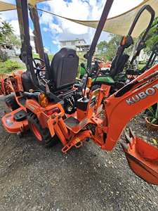 Nous proposons des machines agricoles miniatures d'occasion de haute qualité, tracteur KUBOTA B1-241 4x4 de 24 ch, équipement agricole prêt à être expédié - Product Image 3