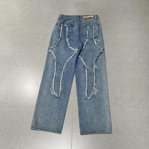 กางเกงยีนส์ทรงขาบานสไตล์สตรีทแวร์ดีไซน์ดั้งเดิม ปักโลโก้ตามสั่ง คุณภาพสูงสำหรับผู้ชาย ขอบดิบฟอกสี - Product Image 2