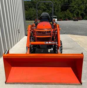 Tracteur utilitaire compact Kubota B2301 23HP 4WD Diesel avec compatibilité chargeur - Product Image 3