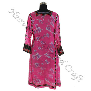 BDR066 Vintage Banjara fait à la main traditionnel Balochi robe bohème Unique robe Vintage fait à la main bohème Banjara Baluchi robe - Product Image 4