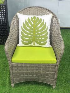Modern Luxury Metal <b>Outdoor</b> Dining <b>Table</b> and Chair Lightweight for Villas Garden and <b>Outdoor</b> Furniture China Wholesale - Product Image 3