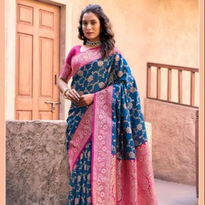 Sari traditionnel Sanvi Silk Gobuni, conçu par des artisans à Delhi, fabricants de vêtements indiens et pakistanais, réversible, toutes saisons - Product Image 1