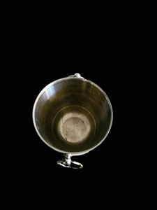 Cubo de hielo de metal de acero inoxidable duradero diseñado para un rendimiento duradero y una presentación elegante en ocasiones especiales - Product Image 6