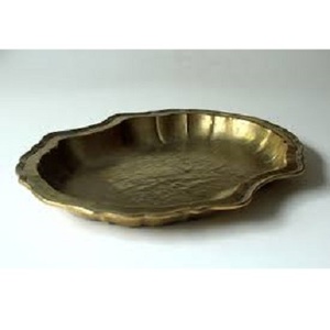 Plateaux de service faits à la main en laiton de qualité royale différents laiton brillant métal argent fini pour la décoration intérieure Restaurant fête hôtel - Product Image 1