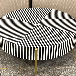 Pintura de Resina de Diseño Moderno y Calidad Garantizada, Estilo Ángel con Patrón Floral, Hecha a Mano por Fabricante y Exportador de Artesanías de la India - Product Image 1