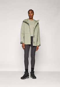 Qualité supérieure personnalisé Safari femmes Altbound Softshell veste prix usine manches longues et coupe-vent course vestes de plein air - Product Image 6