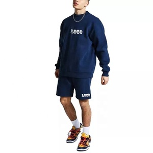Chándal personalizado de manga larga para hombre, conjunto de pantalones cortos de dos piezas - Product Image 1