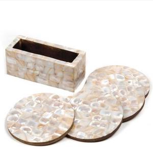 Sous-verres en nacre fabriqués à la main Sous-verres décoratifs abordables pour le café, le thé et la maison par WORLD CRAFT IMPEX - Product Image 1