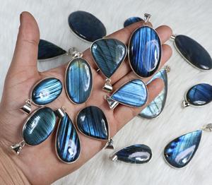 จี้รูปกรอบลาบราดอไรต์สีฟ้าธรรมชาติสำหรับงานวันเกิดและงานเลี้ยงเครื่องประดับเงินจี้อัญมณีขายส่ง - Product Image 6