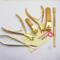 Pince à ongles en acier inoxydable plaqué or avec logo privé coupe-ongles et ciseaux à ressort pour manucure