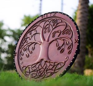 Escudo vikingo hecho a mano Escudo de cosplay de madera Escudo de madera redondo medieval. - Product Image 1