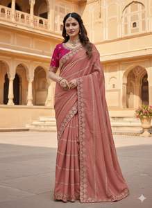 Sari de Georgette de Seda Estrella con Trabajo de C-Pallu y Diseño Lehariya, Estilo Tradicional para Fiestas, Bodas y Diwali - Product Image 6