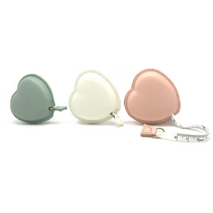 Giá Rẻ Quà Tặng Inch Cm Biểu Tượng Tùy Chỉnh Nhỏ Dễ Thương PU Da Băng Đo Trái Tim - Product Image 1