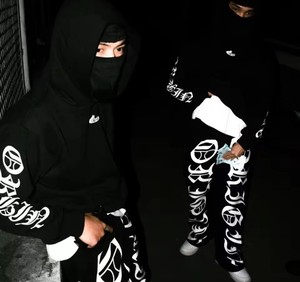 Sweat à capuche surdimensionné pour hommes Y2K Streetwear Sportswear avec lettrage Punk Rock Hip Hop décontracté ensemble deux pièces pantalons de survêtement - Product Image 6