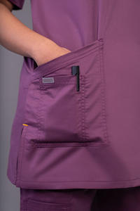 Nouvel ensemble de blouses d'été unisexe à manches courtes et col en V en tissu élastique Spandex Polyester peigné, idéal pour le personnel chirurgical et hospitalier - Modèle 2026 amélioré - Product Image 2