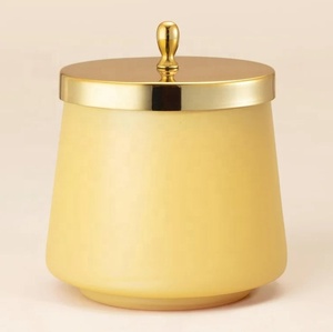 Contemporary Design Scented Frosted Yellow Glass Candle Jars with Lid for Wedding table Centerpiece and Luxury Home Decor