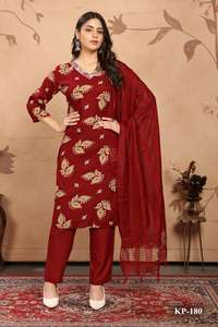 Venta al por mayor suministro rayón recto Kurti con pantalón para mujeres uso diario para venta al por mayor suministro de India - Product Image 4