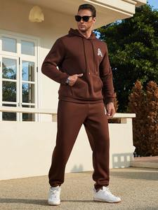 Survêtement d'hiver 2 pièces sur mesure pour hommes, jogging confortable et respirant en tissu polaire avec pantalon de survêtement avec logo personnalisé - Product Image 2