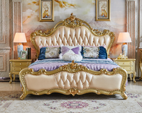 B03 # Ensemble de lit de chambre royale en bois massif de chêne sculpté à la main en cuir de luxe de style européen classique