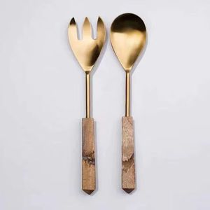 Juego de Servir Ensaladas de Madera de Acacia Estilo Clásico con Mango Negro, Utensilios Multifuncionales para Servir Ensaladas, Juego de Cuchara y Tenedor para Servir, Nueva Producción - Product Image 5