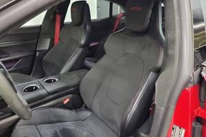 VOITURE ÉLECTRIQUE EXTRÊMEMENT PROPRE 2022 PORSCHE TAYCAN GTS SPORT TURISMO 590 CV MOTEUR DOUBLE AWD PACK INTÉRIEUR GTS PRÊTE À ÊTRE EXPÉDIÉE - Product Image 3