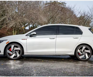 Voiture coupé G T I S AWD Turbo 2023, cuir, R18, faible kilométrage, boîte de vitesses automatique, conduite à gauche, essence, état neuf - Product Image 2