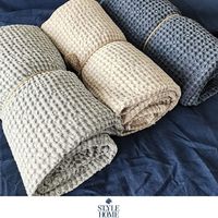 Couverture d'emmaillotage en gaze de mousseline de coton biologique à 4 couches Couverture douce gaufrée Serviettes de bain en coton turc Couverture lestée en bambou