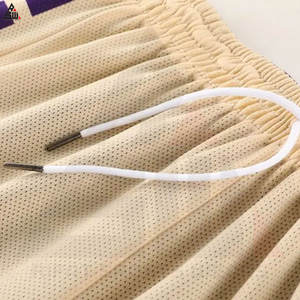 ชุดบาสเก็ตบอลผ้าโพลีเอสเตอร์ 100% ระบายอากาศได้ดี พร้อมชื่อทีมแบบกำหนดเอง ดีไซน์ระดับมืออาชีพ สำหรับผู้ใหญ่ทุกเพศ ราคาดีที่สุด บริการ OEM - Product Image 5