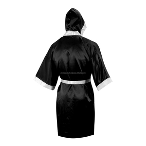 Robes de boxe personnalisées en satin à capuche pour la marche au ring – Qualité supérieure, respirantes, équipement de combat - Product Image 2