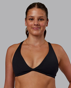 Soutien-gorge et short de sport agile de couleur noire personnalisés en gros ensembles pour femmes ensemble de 2 pièces d'entraînement de gymnastique respirant ensemble de plage pour femmes d'été - Product Image 3