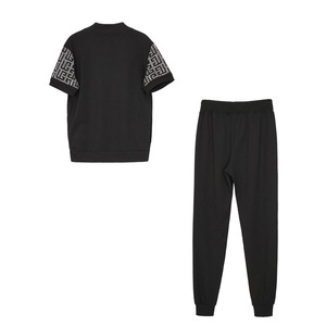 Logo personnalisé Survêtement de jogging en nylon réfléchissant Survêtement coupe-vent pour homme - Product Image 2