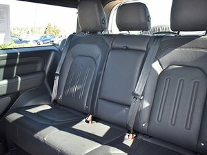 Land Rover Defender X-Dynamic HSE 2022 Usado en Buen Estado - Product Image 2