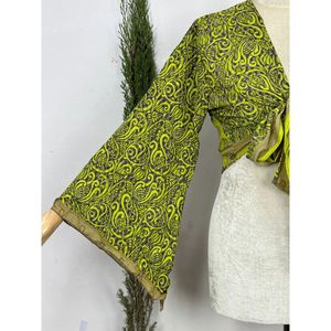 Combinaison bohème hippie pour femme avec manches longues évasées et nœud sur le devant, imprimé paisley et floral vibrant, style déesse de festival - Product Image 4