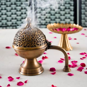 Quemador de Incienso de Latón Auténtico para Rituales de Oración que Garantiza la Liberación de Fragancia Pura y una Experiencia de Combustión Estable - Product Image 1