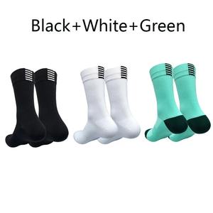 3 Pares de Calcetines de Ciclismo Transpirables de Malla, Calcetines Deportivos de Secado Rápido para Correr, Medias de Tubo Medio para Hombres y Mujeres, Calcetines de Ciclismo de Carretera - Product Image 5