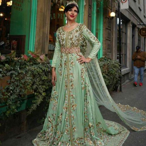 Qiao — robe CAFTAN moderne, broderie de doka, perles en verre de cristal, pierre de verre, travail pour mariage @ 2022 - Product Image 1