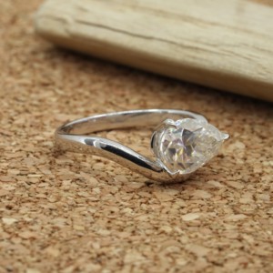 Brillant captivant laboratoire cultivé bague en diamant 925 argent poire coupe VVS2 IGI certifié exquis bijoux cadeau de mariage femmes - Product Image 2