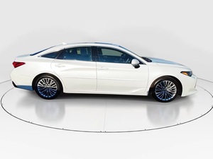 Toyota Avalon AWD 2021 Usado con Motor Turbo V6 y Bajo Kilometraje - Product Image 3
