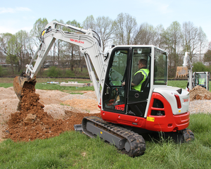Excavadora de Orugas TAKEUCHI TB370 de Alta Calidad en Venta, Motor Yanmar, Bomba Hidráulica Eaton, Caja de Cambios, Alta Potencia de Excavación, 3 Años de Garantía - Product Image 3