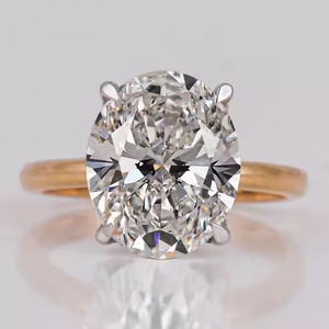 Elegante conjunto de banda de oro clásica con anillo de compromiso de plata 925 de diamante de moissanita de corte ovalado para fiestas de boda o regalos - Product Image 4