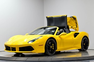 Meilleur prix, meilleur rapport qualité-prix, 2017 488 Spider, boîte automatique 7 vitesses, avec jantes forgées peintes de 20 pouces - Product Image 2